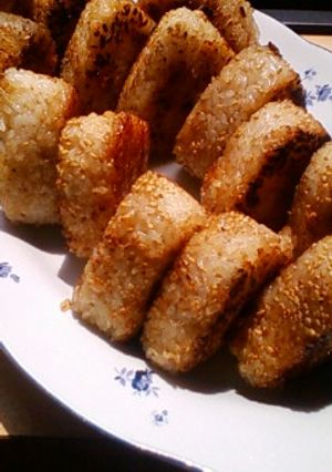 秘伝！ニンニク大好き焼きおにぎり-レシピのメイン写真