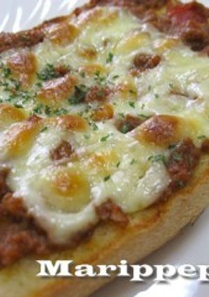 ミートソースが余ったら★ミートソースパン-レシピのメイン写真