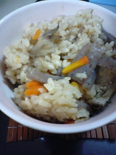 手抜き炊き込みご飯-レシピのメイン写真