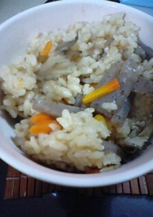 手抜き炊き込みご飯-レシピのメイン写真