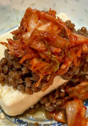 乗せるだけ！キムチ納豆やっこ-レシピのメイン写真