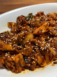 韓国料理、豚肉の甘辛炒め (제육볶음)-レシピのメイン写真
