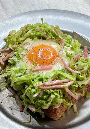 巣ごもり卵のオープントースト-レシピのメイン写真