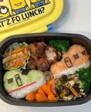 ୨୧着色料不使用キャラ弁୨୧新幹線連結