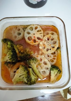 蓮根とブロッコリーの甘辛チリソース和え-レシピのメイン写真