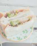 さばブロッコリーお豆腐キムチラップサンド