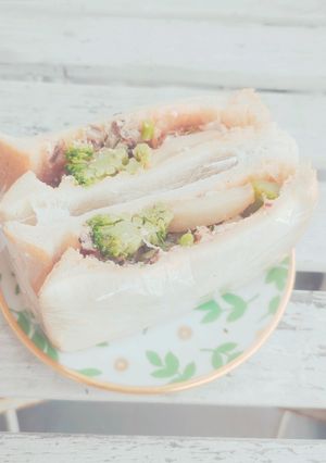 さばブロッコリーお豆腐キムチラップサンド-レシピのメイン写真