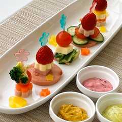 รูปของ ソーセージでピンチョス風ディップサラダ