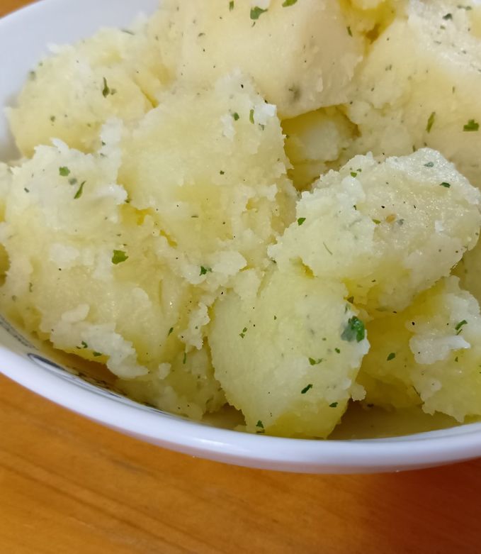 🥔粉ふきいもガーリックバター🥔-レシピのメイン写真