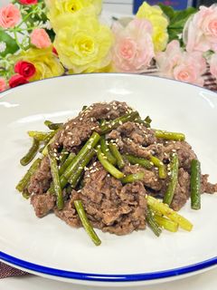 牛肉とにんにくの芽の焼肉のタレ炒め-レシピのメイン写真
