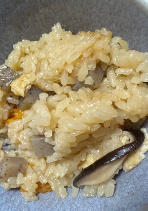 うどんスープで炊き込みご飯-レシピのメイン写真