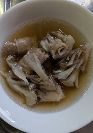 簡単★舞茸と豚こま肉のコンソメスープ-レシピのメイン写真