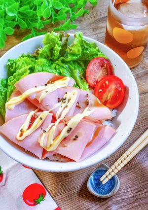 3分！乗せるだけレタスとハムのてりマヨ丼-レシピのメイン写真