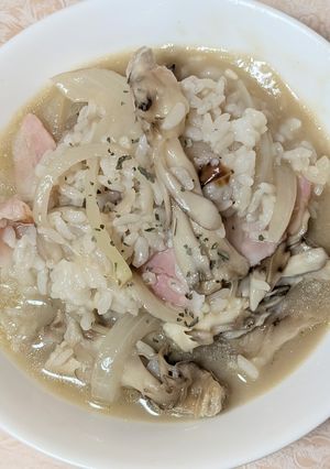 簡単★昼食！マイタケのチーズリゾット-レシピのメイン写真