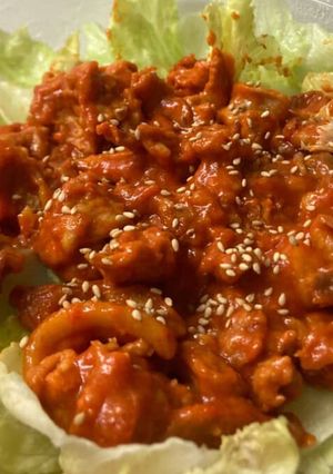 レンジでできる♪ヤンニョムポークサラダ-レシピのメイン写真