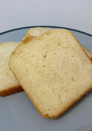 【バター不使用】ホームベーカリーでふんわり食パン-レシピのメイン写真