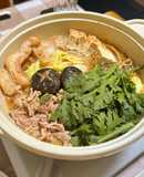 味噌味の割り下で♪豚肉の味噌すき焼き
