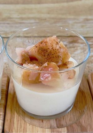 煮りんごのせレアチーズ｜混ぜるだけ潤いおやつ-レシピのメイン写真