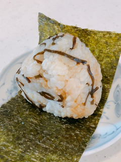 バター醤油が美味い、昆布のおにぎり-レシピのメイン写真