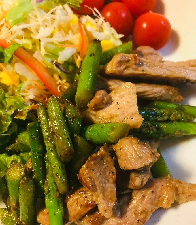 シンプル肉炒め●豚肉とアスパラの出汁炒め-レシピのメイン写真