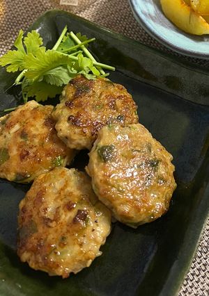 パクチー香る鶏つくね-レシピのメイン写真