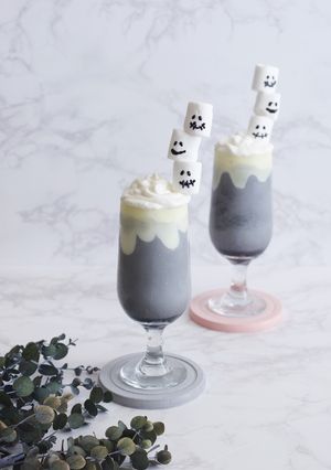 マシュマロおばけの黒ごまシェイク-レシピのメイン写真