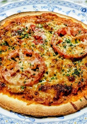 夏簡単ランチ！トマトとプルドポークのピザ-レシピのメイン写真