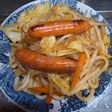 キムチ焼きうどんチョリソー乗せ