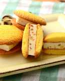チーズデザートのビスケットサンド