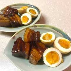 รูปของ ギルティ炭酸　ノープ煮豚　シャトルシェフ