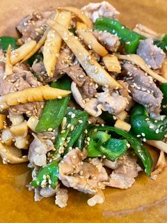 青椒肉絲風!豚肉炒め🫑🐷-レシピのメイン写真