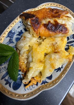 チーズの羽付き餃子ハーブ添え-レシピのメイン写真