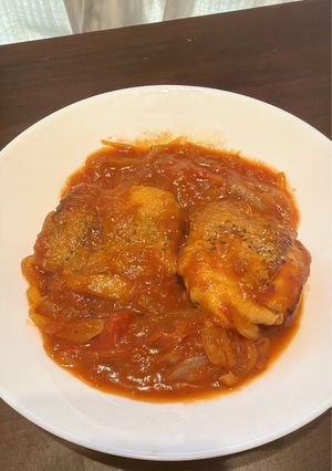 材料3つのみ！鶏もも肉の濃厚トマト煮込み-レシピのメイン写真