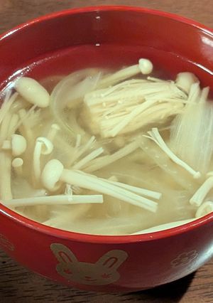 4 玉ねぎとえのきのスープ-レシピのメイン写真