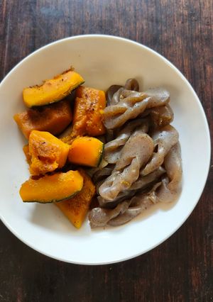 かぼちゃとこんにゃくの煮物-レシピのメイン写真