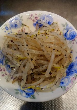 もやしの紫蘇ふりかけ和え-レシピのメイン写真