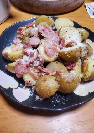 新じゃがのガリバタベーコン炒め-レシピのメイン写真