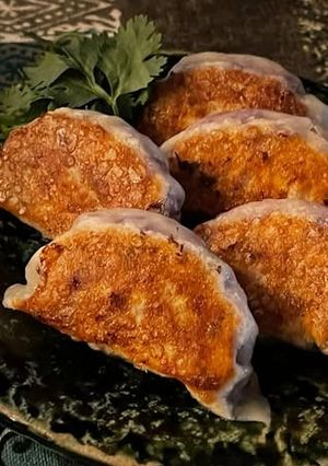 紫キャベツのベジ餃子-レシピのメイン写真