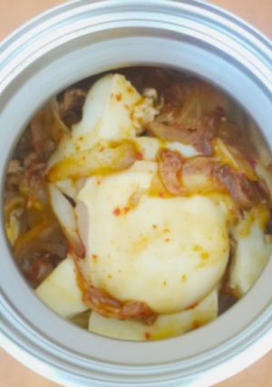 【ぶっかけご飯】豚キムチで肉豆腐-レシピのメイン写真