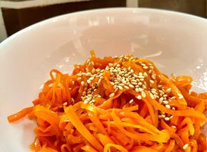 丸ごと1本！卵なしのにんじんしりしり-レシピのメイン写真