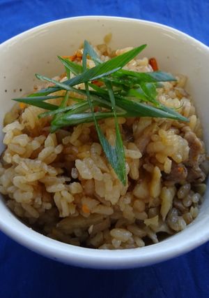 豚肉と菊芋チップスの炊き込みご飯-レシピのメイン写真