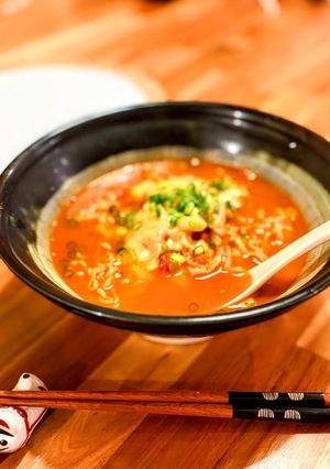 【辛ラーメンアレンジ】旨辛キムチーズ-レシピのメイン写真