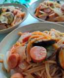 フライパンひとつなすとウインナーのパスタ