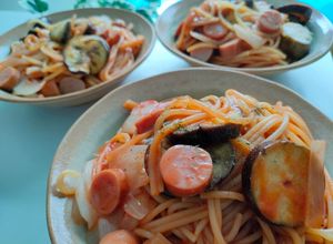 フライパンひとつなすとウインナーのパスタ-レシピのメイン写真