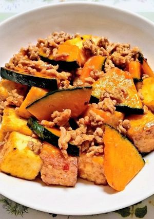節約簡単夕飯主菜！かぼちゃと厚揚げ挽肉韓国甘辛煮-レシピのメイン写真