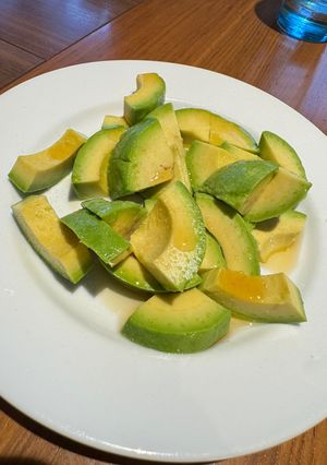 ごま油と塩だけアボカド-レシピのメイン写真