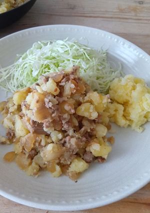 盛りコロッケとポテサラ-レシピのメイン写真