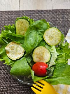 夏野菜おしゃれ!ズッキーニの素揚げサラダ-レシピのメイン写真