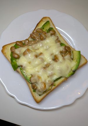 アボカド納豆チーズトースト-レシピのメイン写真