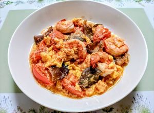 夏の夕飯！エビトマトキクラゲ卵の中華炒め-レシピのメイン写真